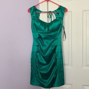 B. Darlin Emerald Dress